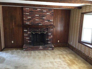 415 Russells Mills Rd, South Dartmouth, MA 02748 - photo 4