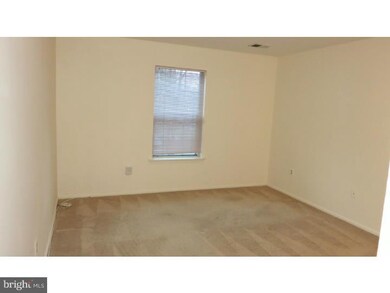 3182 Cypress Ct, Monmouth Junction, NJ 08852 - photo 6