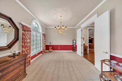 Formal Dining