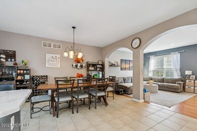 15 Russell Ct, Matawan, NJ 07747 - photo 5