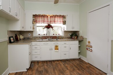 434 elm st-107