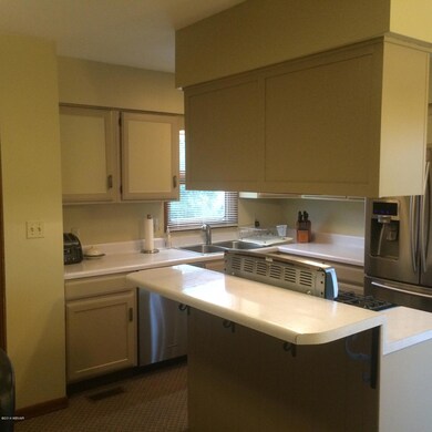 1120 Skyview Dr, Milton, PA 17847 - photo 5