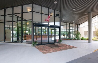 250 Hammond Pond Pkwy unit 1508S, Chestnut Hill, MA 02467 - photo 3