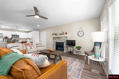 2014 Silver Bay Ct, Mountain Home, AR 72653 - photo 3