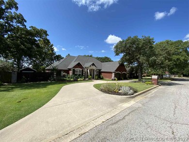 904 Oak Tree Dr, Ardmore, OK 73401 - photo 3