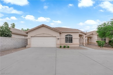 8117 Indigo Gully Ct, Las Vegas, NV 89143 - photo 5