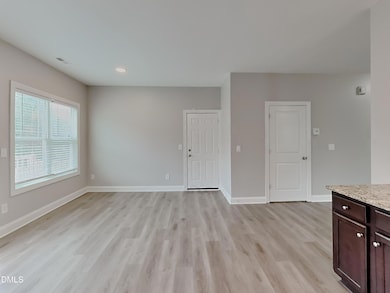 232 Highcroft Cir, Benson, NC 27504 - photo 5