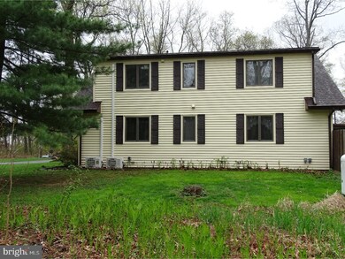 1812 Ziegler Rd, Pennsburg, PA 18073 - photo 2