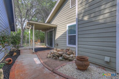 3915 Chimney Springs Dr, San Antonio, TX 78247 - photo 4