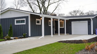 103 E Berkshire Ln, Mount Prospect, IL 60056 - photo 2