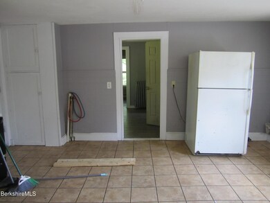 43 Enterprise St, Adams, MA 01220 - photo 7