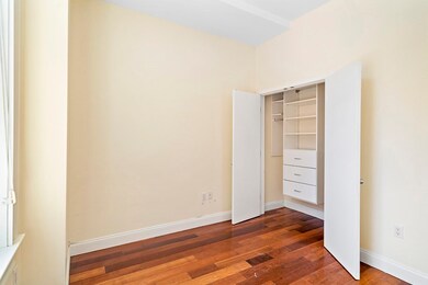 126 State St unit 402, Boston, MA 02109 - photo 5