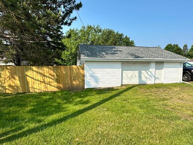 565 S Argyle Ave, Phillips, WI 54555 - photo 3