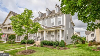 25021 Owl Creek Dr, Stone Ridge, VA 20105 - photo 2