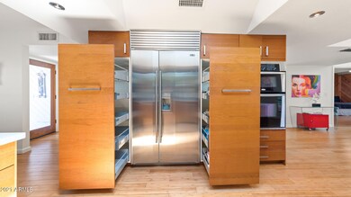 Kitchen 3