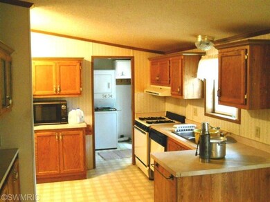 2530 W Wilmas Way, Baldwin, MI 49304 - photo 5