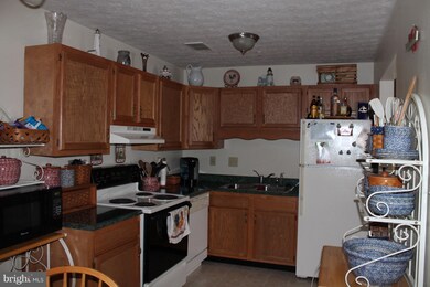 245 Brandy Ct unit K10, Strasburg, VA 22657 - photo 5
