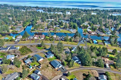 138 N Razor Clam Dr SW, Ocean Shores, WA 98569 - photo 5
