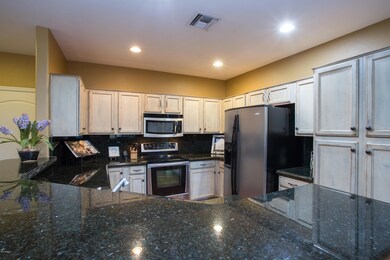 1102 W Glendale Unit 125-5