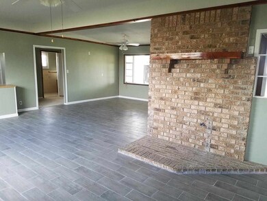 1906 Mountain View Ave, Alamogordo, NM 88310 - photo 5