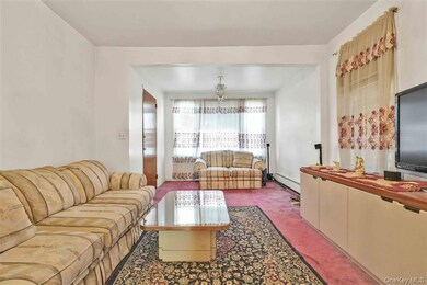 10930 128th St, South Ozone Park, NY 11420 - photo 6