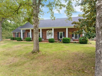 255 Hartley Rd, Camden, TN 38320 - photo 2