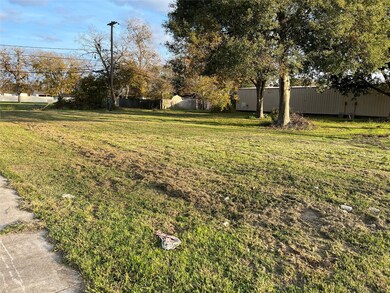 5th Kansas St, Rosenberg, TX 77471 - photo 2