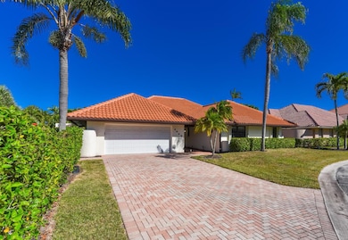 1469 Via Privada, Jupiter, FL 33477 - photo 2