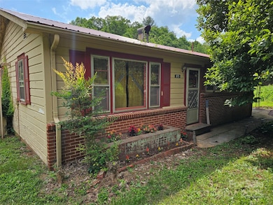 573 Uptons Landing Rd unit 79, Marion, NC 28752 - photo 3