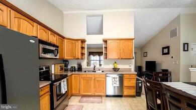118 Land Or Dr, Ruther Glen, VA 22546 - photo 5