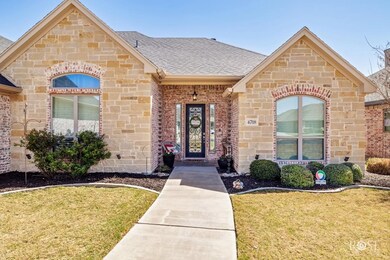4718 Shadow Creek Dr, San Angelo, TX 76904 - photo 2