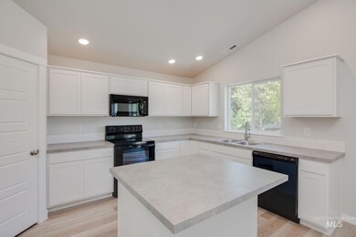 18277 N Trumpet Lily Ave, Nampa, ID 83687 - photo 4