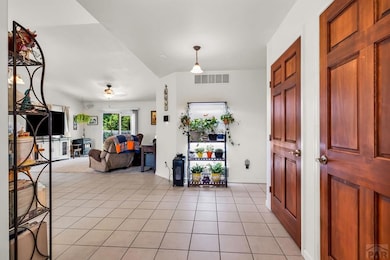 75 Wheatridge Dr, Pueblo, CO 81005 - photo 4