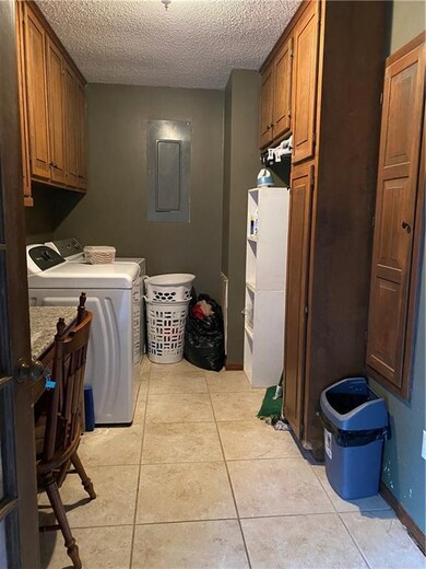 2807 Donahue Ferry Rd, Pineville, LA 71360 - photo 5