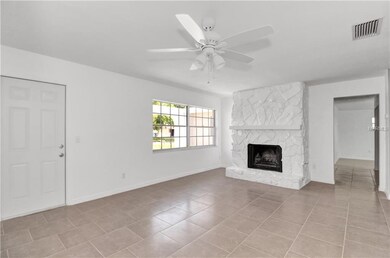 1005 Essex Ct, Brandon, FL 33510 - photo 7