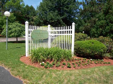 532 Candlewood Park unit U52, Nashua, NH 03062 - photo 3