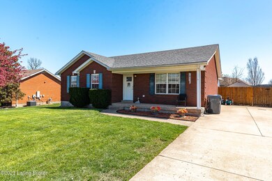 140 Deer Park Way, Mount Washington, KY 40047 - photo 2