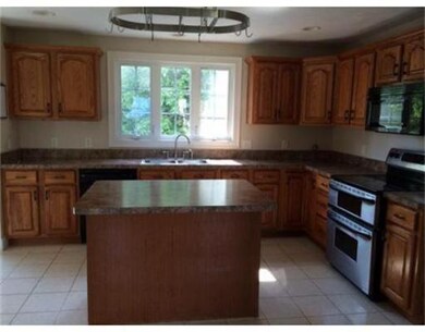 21 Winifreds Way unit t, Rutland, MA 01543 - photo 3