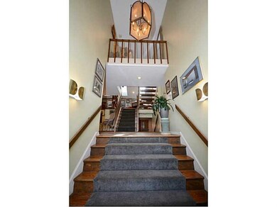Entry/Foyer. Stunning Entryway.