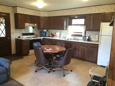 N9164 Jaecks Rd, Tomahawk, WI 54487 - photo 5