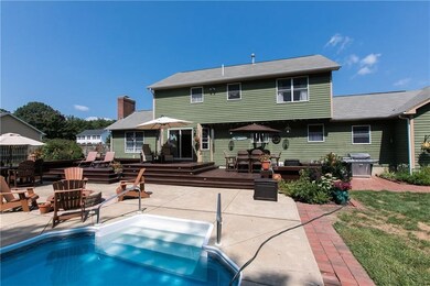 10 Split Creek Ct, Cranston, RI 02921 - photo 4