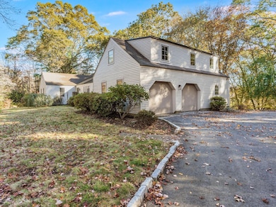 4 Jean Dr, Old Lyme, CT 06371 - photo 2