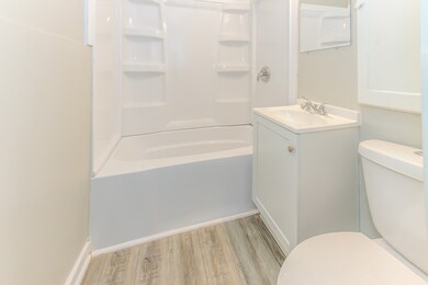 1621 Dewey St, Anderson, IN 46016 - photo 7