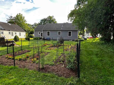 10 Avenue B, Rutland, VT 05701 - photo 3