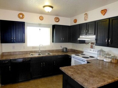 Kitchen 1