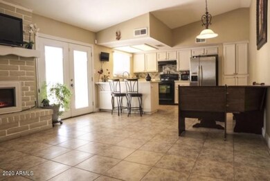 1709 N Burbank Ct, Chandler, AZ 85225 - photo 5