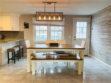 178 Mountain Laurel Dr, Cranston, RI 02920 - photo 3