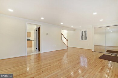 14401 Pebble Hill Ln, North Potomac, MD 20878 - photo 7