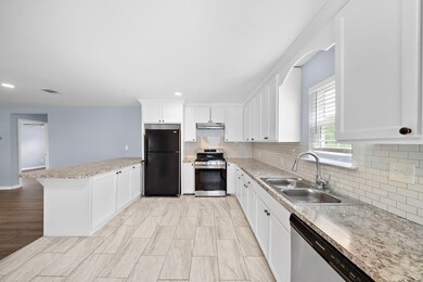 5800 Los Angeles St, Houston, TX 77026 - photo 4