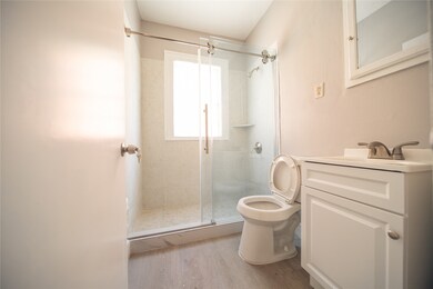 1818 Calumet St unit 1, Houston, TX 77004 - photo 5
